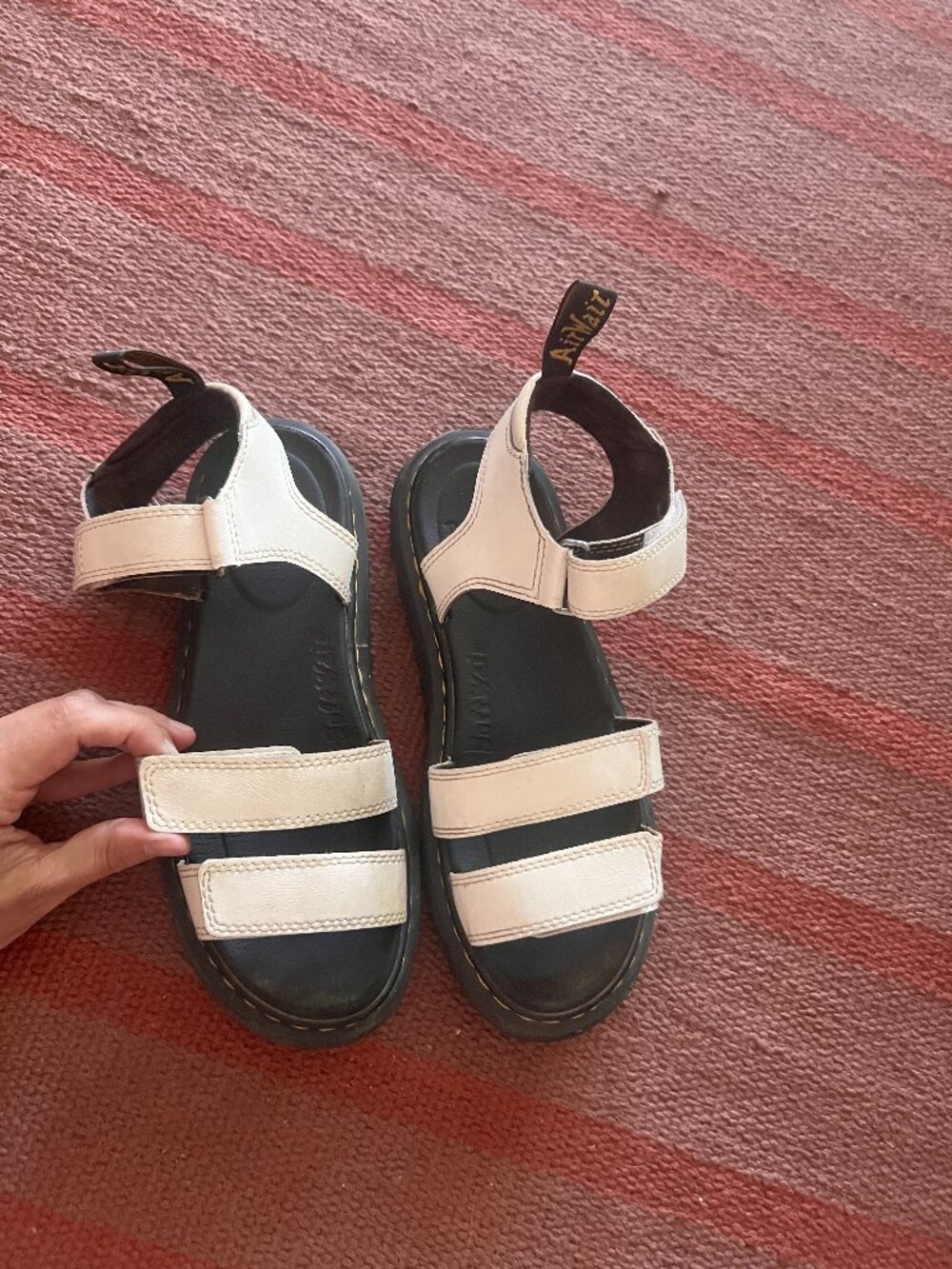 Dr.Martens Klaire sandal in white
